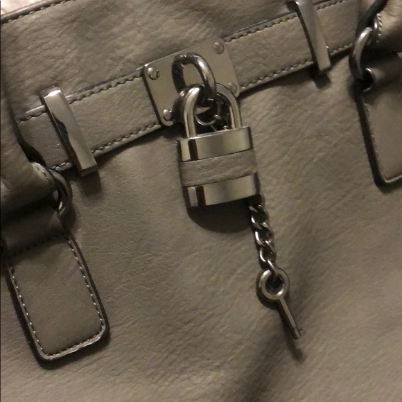 Gray Leather Aldo Purse - Picture 2 of 3